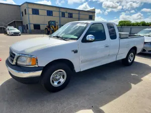 Ford F-150 4.6L 8 2001
