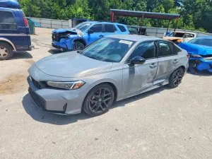 Honda Civic 2.0L 4 2025