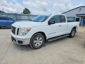 Nissan Titan 5.6L 8 2019
