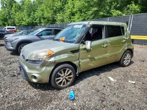 Kia Soul 2.0L 4 2013