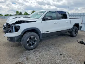 RAM 1500 5.7L 8 2019