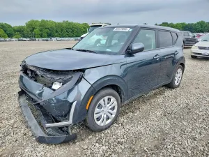 Kia Soul 2.0L 4 2025