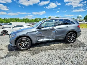 Mercedes-Benz GLC 2.0L 4 2017