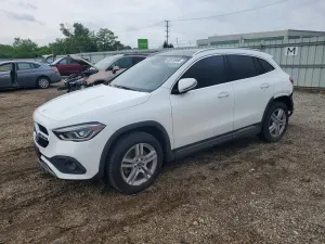 Mercedes-Benz GLA 2.0L 4 2021