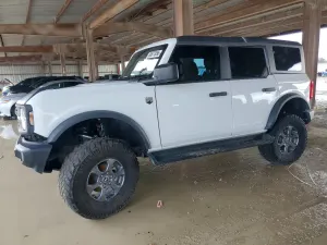 Ford Bronco 2.3L 4 2025