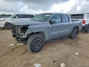 Nissan Frontier 3.8L 6 2025