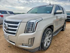 Cadillac Escalade 6.2L 8 2015