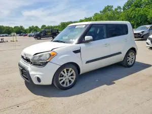 Kia Soul 2.0L 4 2013
