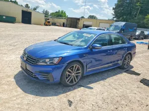Volkswagen Passat 1.8L 4 2017