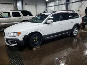 Volvo XC70 3.2L 6 2011