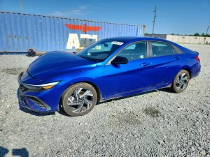 Hyundai Elantra 2.0L 4 2025