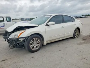 Nissan Altima 2.5L 4 2012