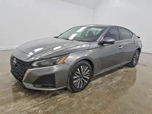 Nissan Altima 2.5L 4 2023