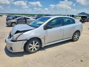 Nissan Sentra 2.0L 4 2012