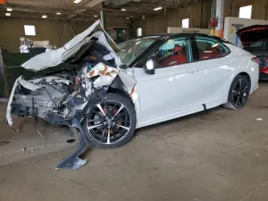 Toyota Camry 2.5L 4 2019