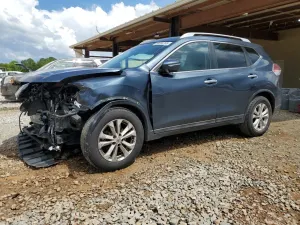 Nissan Rogue S 2.5L 4 2014