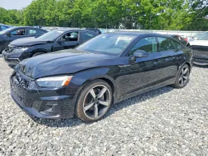 Audi A5 2.0L 4 2025