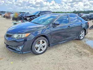 Toyota Camry 2.5L 4 2014