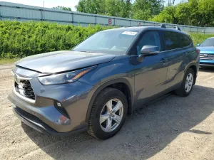 Toyota Highlander 2.4L 4 2023