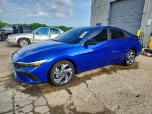 Hyundai Elantra 2.0L 4 2025
