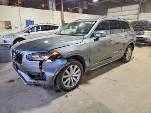 Volvo XC90 2.0L 4 2016
