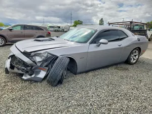 Dodge Challenger 5.7L 8 2016