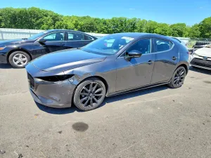 Mazda 3 2.5L 4 2024