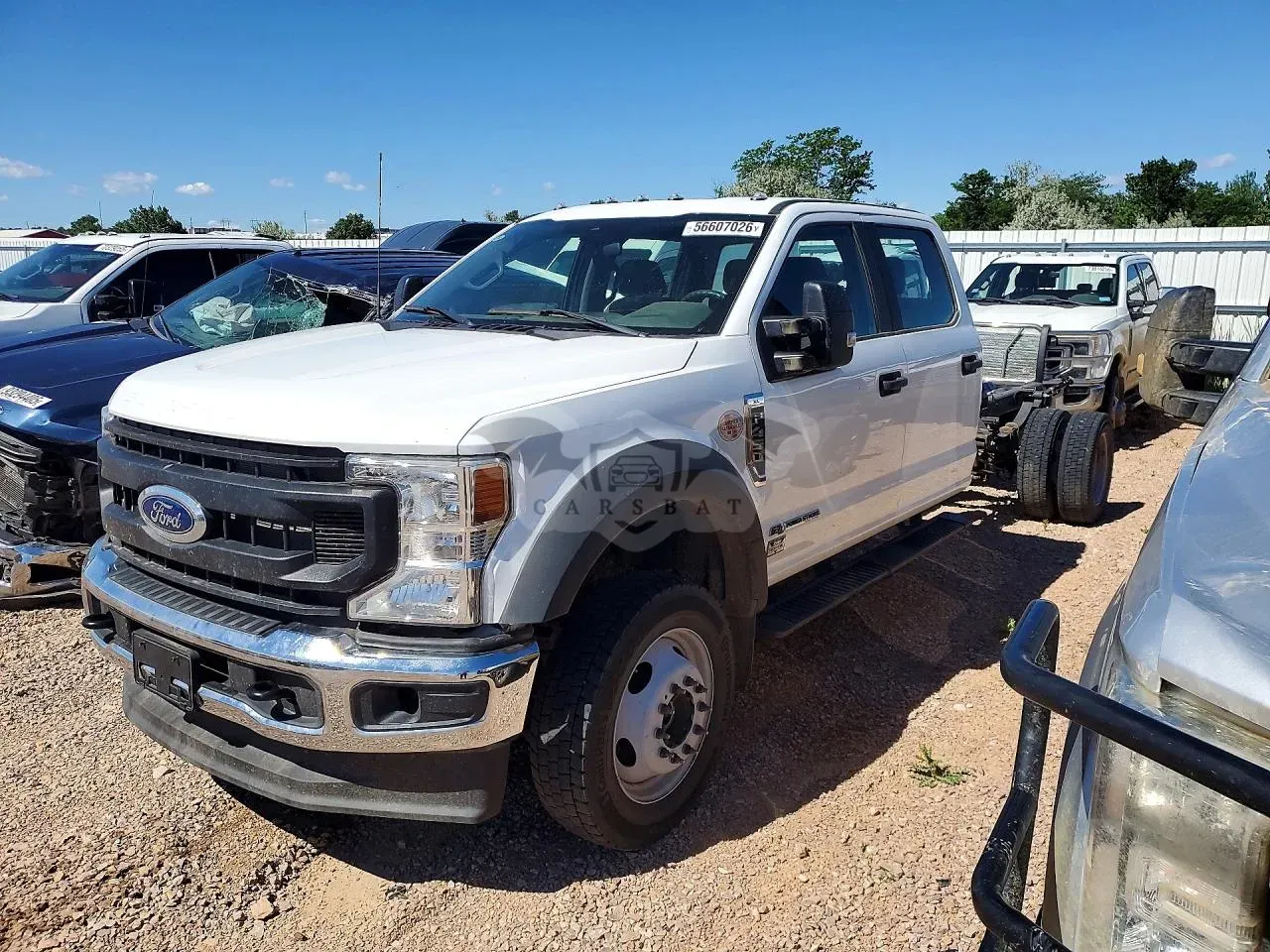 Ford F-450 6.7L 8 2022