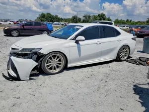 Toyota Camry 2.5L 4 2021