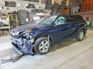 Toyota Highlander 3.5L 6 2021