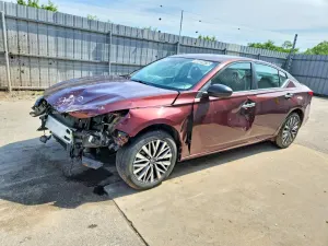 Nissan Altima 2.5L 4 2025