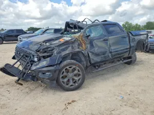 RAM 1500 5.7L 8 2020