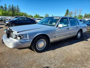 Lincoln Town Car 4.6L 8 1996