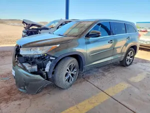 Toyota Highlander 3.5L 6 2017