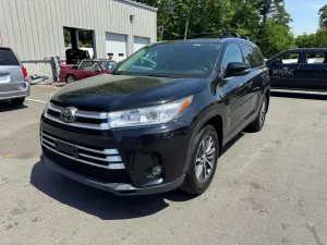 Toyota Highlander 3.5L 6 2019
