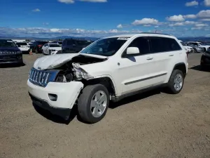 Jeep Grand Cherokee 5.7L 8 2011