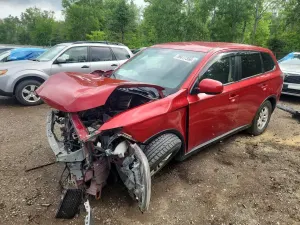 Mitsubishi Outlander 2.4L 4 2015