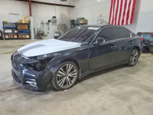 Infiniti Q50 3.7L 6 2015