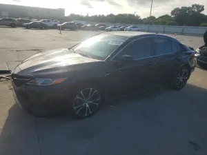 Toyota Camry 2.5L 4 2020