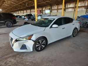 Nissan Altima 2.5L 4 2022