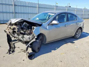 Mazda 3 2.0L 4 2013