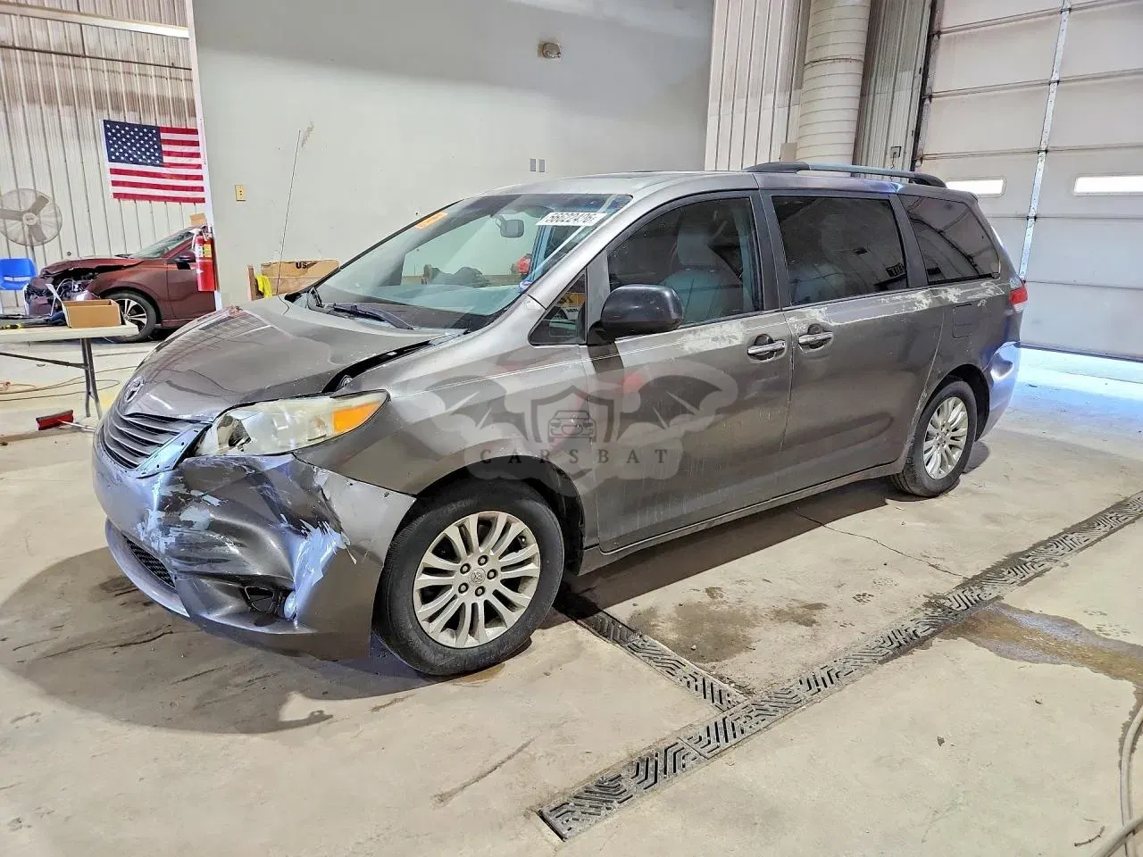 Toyota Sienna 3.5L 6 2014