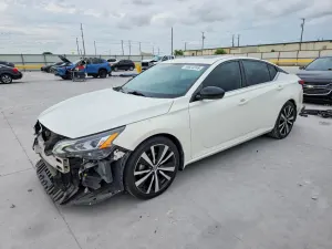 Nissan Altima 2.5L 4 2019