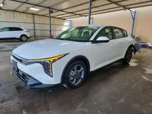 Kia K4 2.0L 4 2026