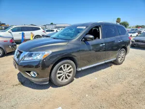 Nissan Pathfinder 3.5L 6 2015