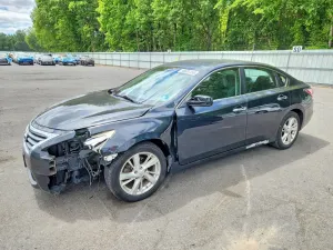 Nissan Altima 2.5L 4 2015