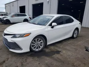 Toyota Camry 2.5L 4 2021
