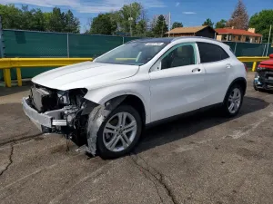 Mercedes-Benz GLA 2.0L 4 2020