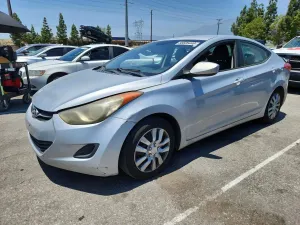 Hyundai Elantra 1.8L 4 2012