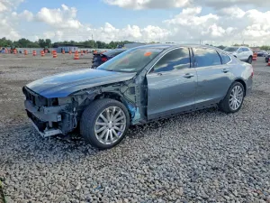 Volvo S90 2.0L 4 2018